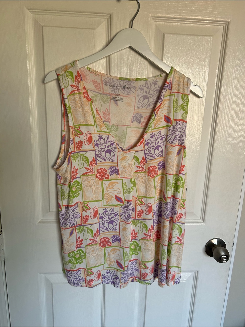 Caribbean Joe Multi-Color Floral V-Neck Tank